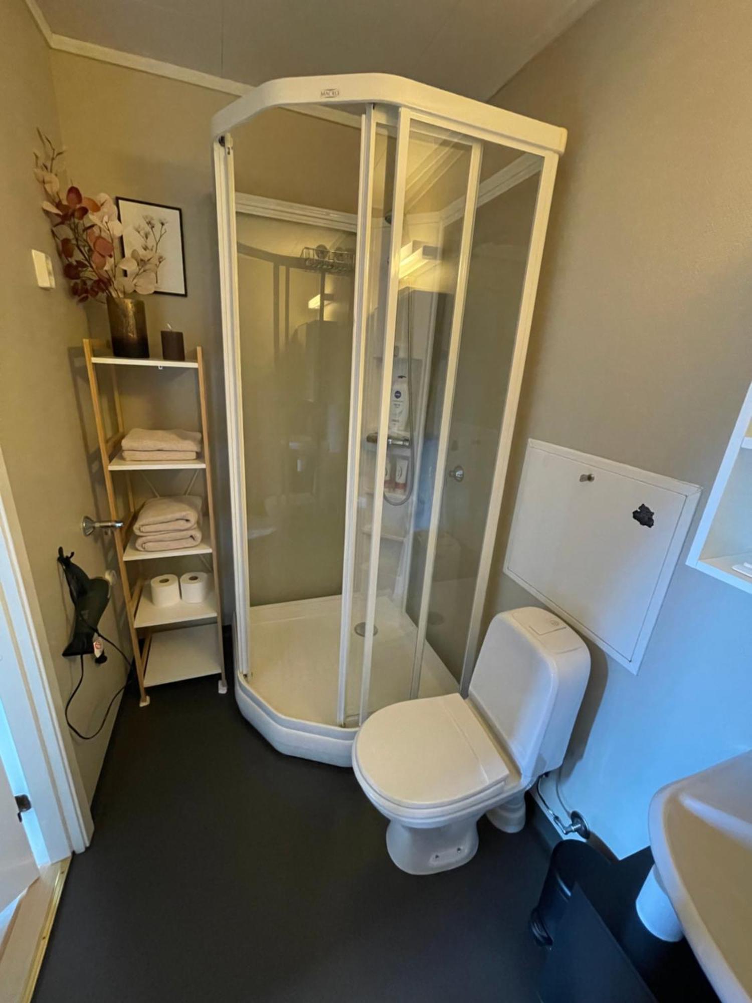 Appartment Close To The City, Ocean And Mountains -트롬쇠 외부 사진